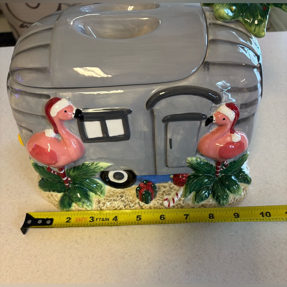 St. Nicholas Square Flamingos Santa Hats & Camper Cookie Jar - Picture 12 of 13